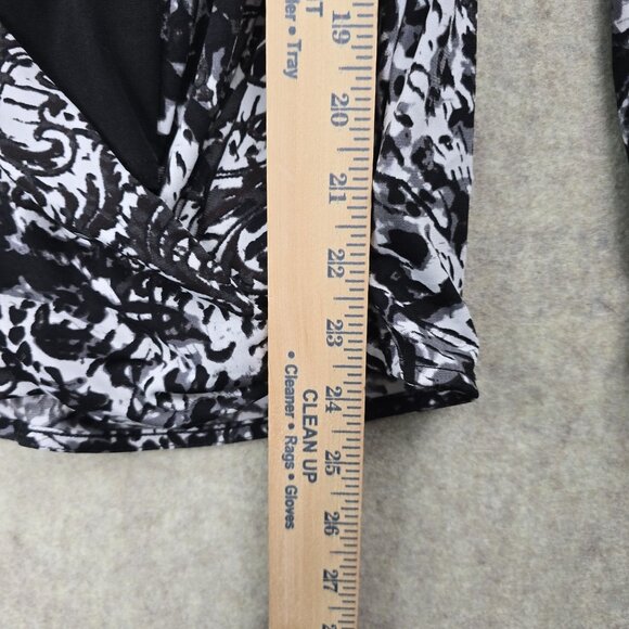 Gloria Vanderbilt Edition Womens Black & White Blouse With Faux Leather Trim - Picture 8 of 9